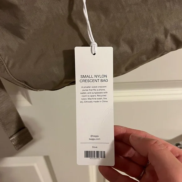 Baggu Small Nylon Crescent Bag - dove - Picture 2 of 3